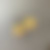 Boucles d’oreilles sequin émaillé jaune, créoles en acier argenté