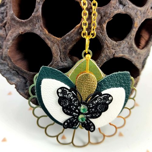 Collier papillon noir, pétale de cuir,