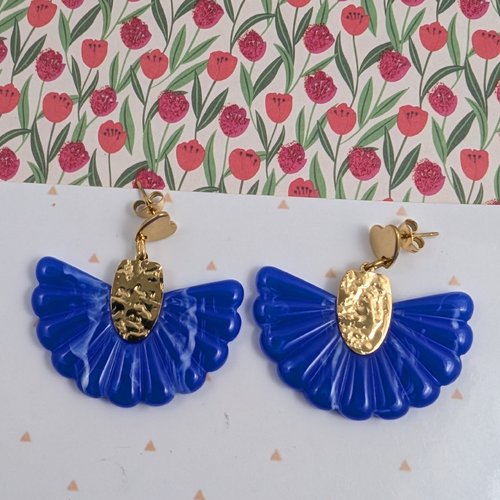 Boucles d'oreilles belle dame, éventail bleu en résine, acier inoxydable