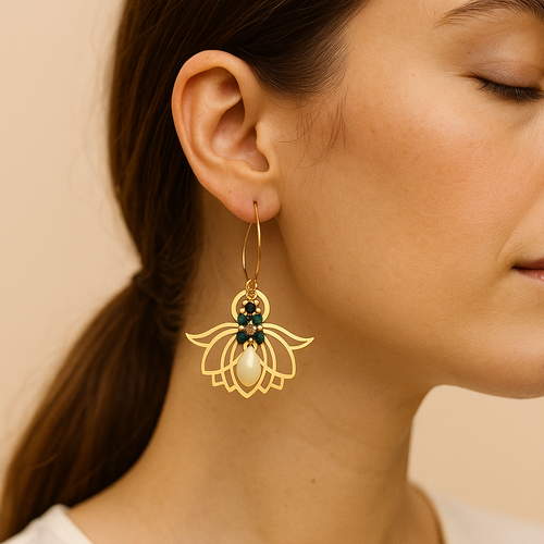 Créoles ophélie en laiton doré, pierres malachite vertes, fleur de lotus