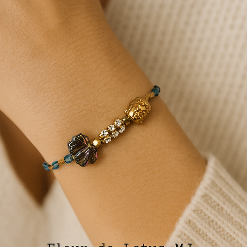 Bracelet bouddha et fleur de lotus, perles en verre