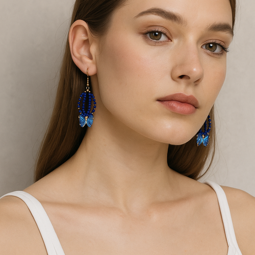 Boucles d'oreilles bleu, papillon bleu et perles en verre