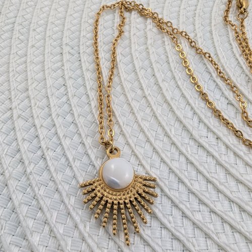 Collier soleil, pendentif acier et cabochon nacre