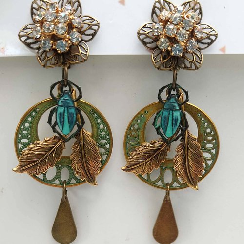 Boucles d'oreilles clips scarabée, strass style vintage