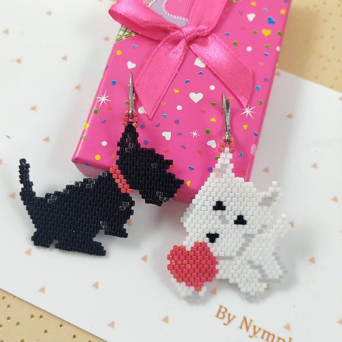Boucles d'oreilles chien westie, tissage perles en verre