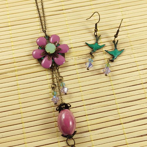 Parure sur une île, parure oiseau et perles, cabochons