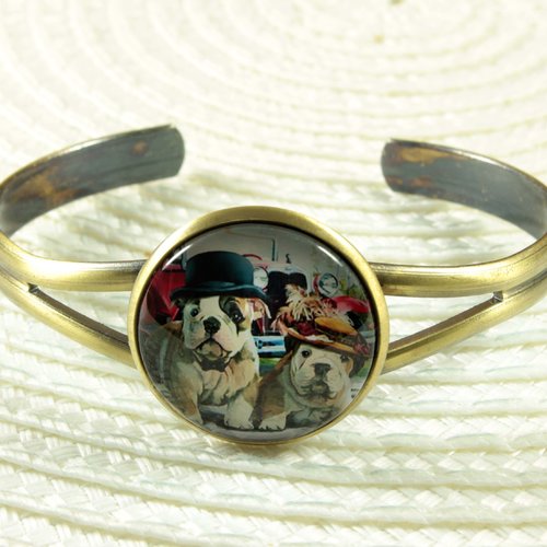 Bracelet manchette cabochon bouledogue, en laiton,
