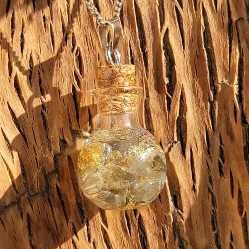 Fiole &quot;protection&quot; en labradorite pendentif orgonite feuille d or fait main idee cadeau