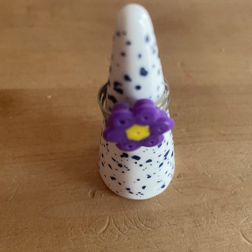 Bague réglable fleur perles hama