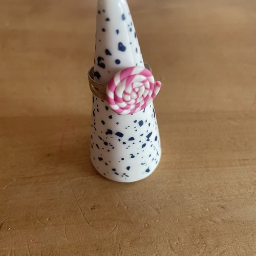 Bague réglable et pâte polymère
