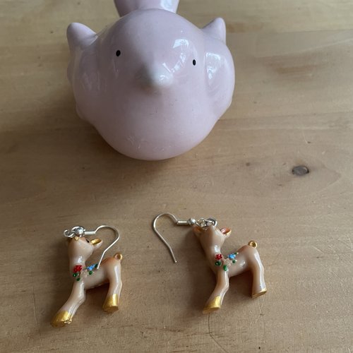 Boucles d’oreilles biches