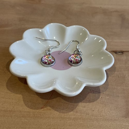 Boucles d’oreilles petits cabochons fleurs