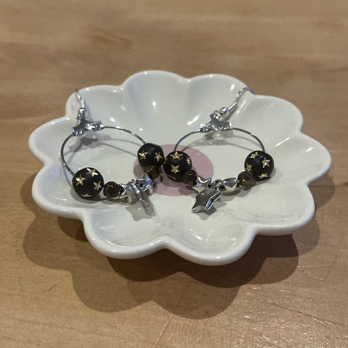 Boucles d’oreilles étoilées