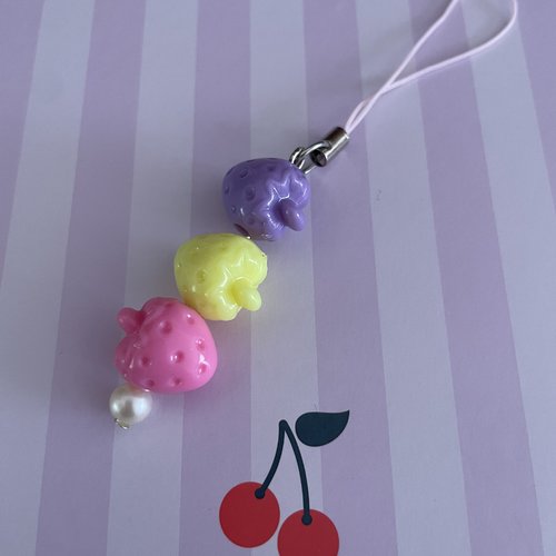 Strap bijou de téléphone portable breloques fraises plastique