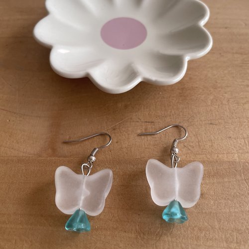 Boucles d’oreilles papillon et fleurs turquoise
