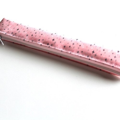 Trousse brosse à dents ou  étui à cigarette électronique multicolore rose
