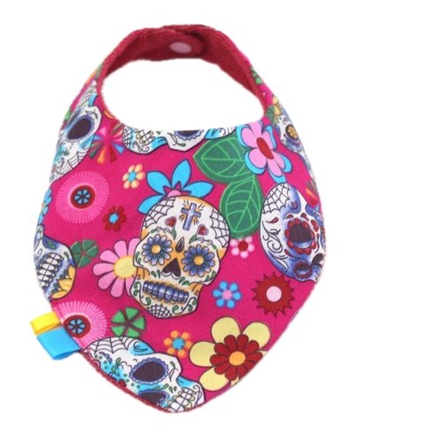 Bavoir bandana fille têtes de mort rose