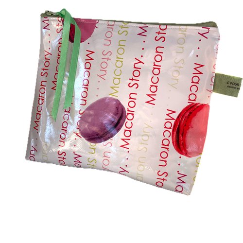 Trousse de toilette macarons