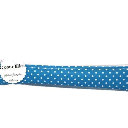 Etui ou trousse brosse à dents à pois bleu et blanc