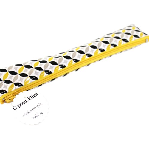 Trousse brosse à dents jaune et noire