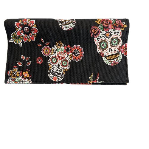 Porte chéquier têtes de mort et fleurs en simili cuir