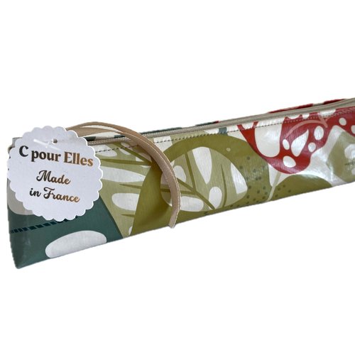 Trousse brosse à dents et dentifrice tropicale