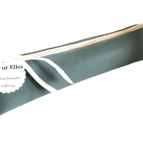 Trousse pour brosse à dents et dentifrice simili vert olive