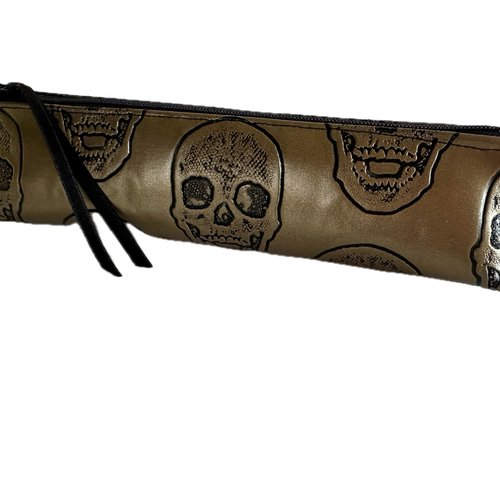 Trousse  brosse à dents et dentifrice tête de mort dorée et noire