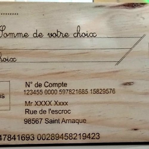 Chèque en bois à personnaliser