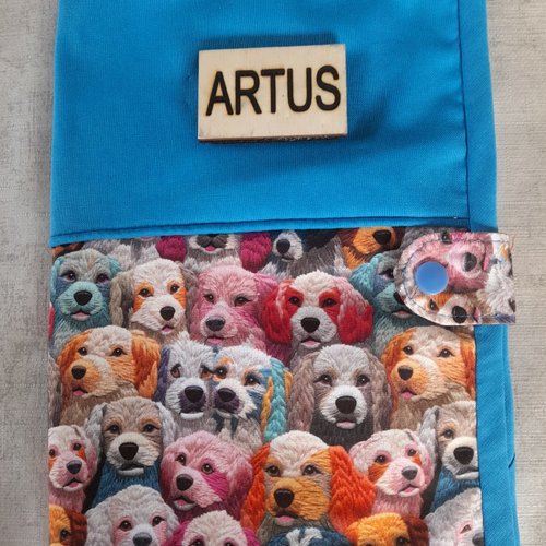 Protège carnet de santé pour chien