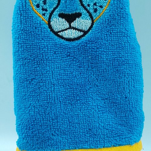 Gant de toilette enfant brodé bleu guépard
