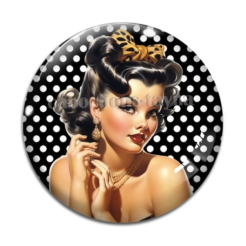 Cabochon pin up résine - ou verre différente taille