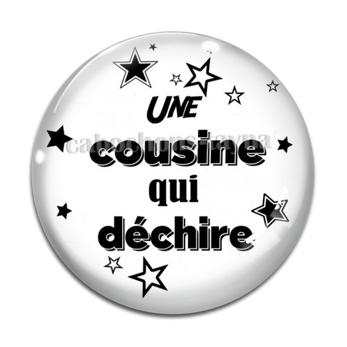 Cabochon une cousine qui déchire, cabochon résine, verre rond différente taille