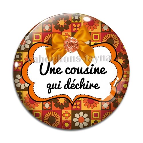 Cabochon une cousine qui déchire, cabochon résine, verre rond différente taille