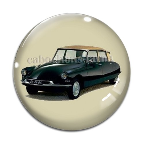 Cabochon voiture, en résine ou en verre différente taille