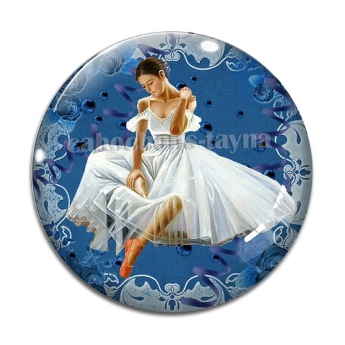 Cabochon danseuse, résine ou verre différente taille