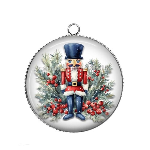 Pendentif casse noisette