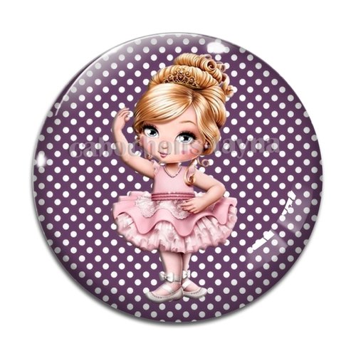 Cabochon petite fille, résine ou verre différente taille