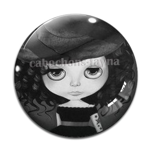 Cabochon petite fille, résine ou verre différente taille