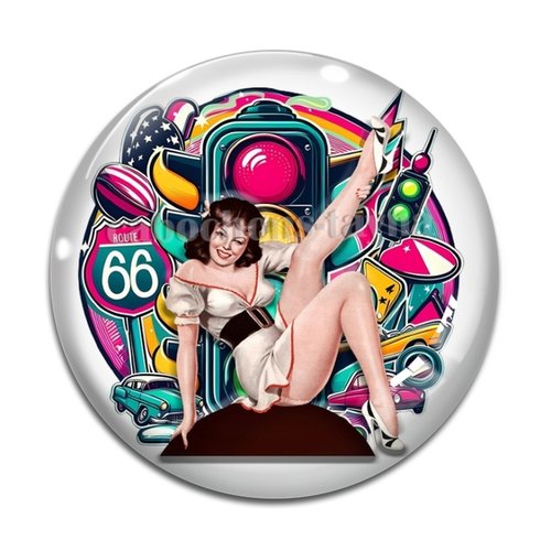 Cabochon pin up, résine ou verre différente taille