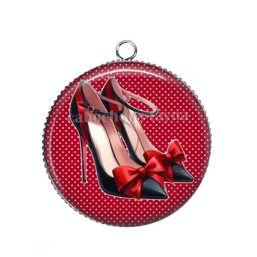 Pendentif chaussure, pendentif cabochon 25 mm résine