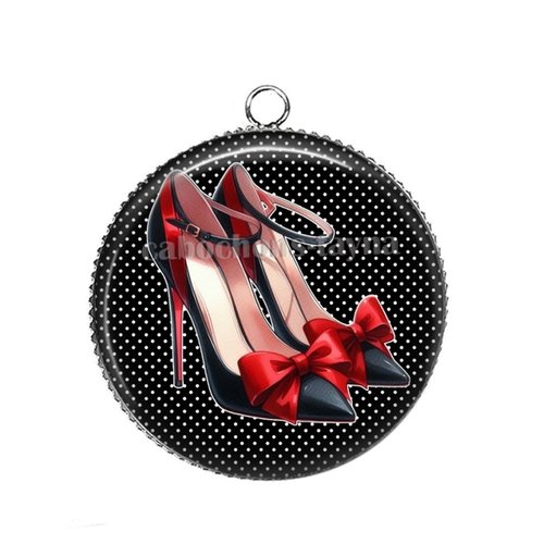 Pendentif chaussure, pendentif cabochon 25 mm résine