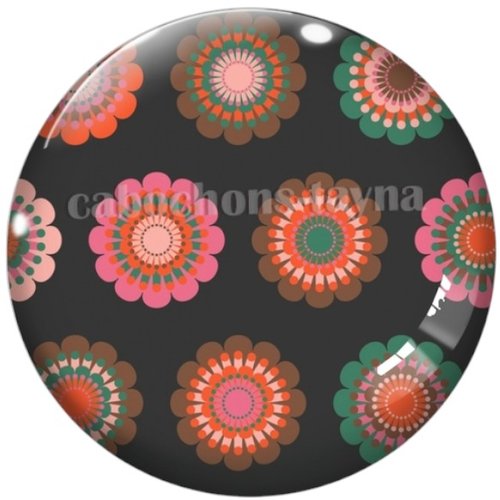 Cabochon fleurie en résine ou en verre différente taille