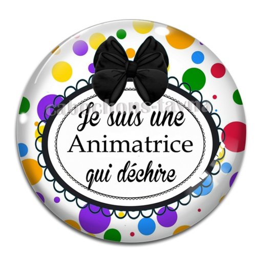 Cabochon je suis une animatrice qui déchire, résine ou verre, plusieurs tailles
