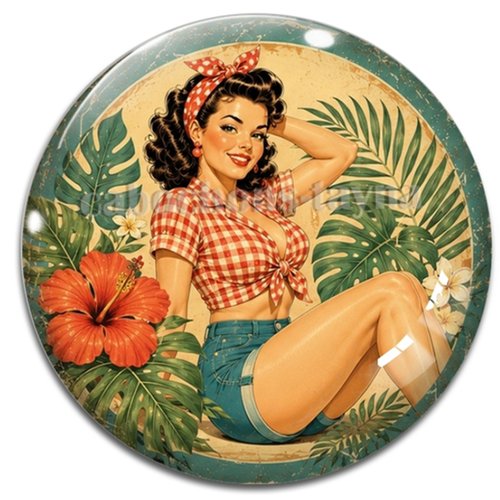 Cabochon pin up – résine ou verre – différentes tailles disponibles