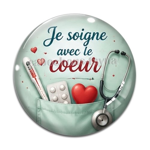 Cabochon je soigne avec mon coeur, résine ou verre rond différente taille