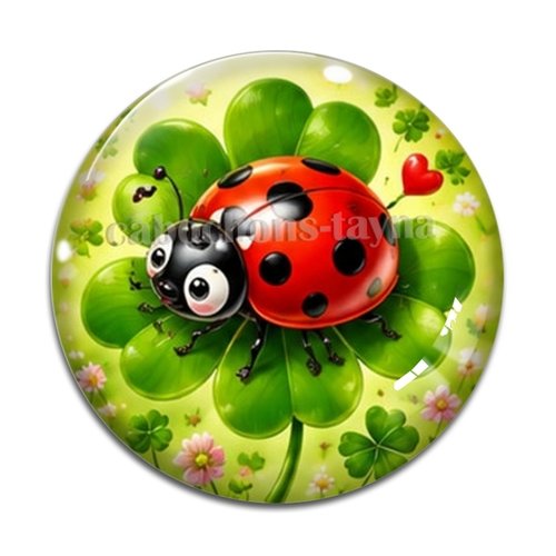 Cabochon coccinelle porte bonheur, en résine ou en verre différente taille