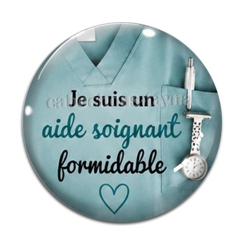 Cabochon un aide soignant , en résine ou en verre différente taille