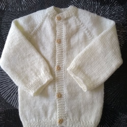 Gilet 12 mois , laine acrylique, tricoté à la main