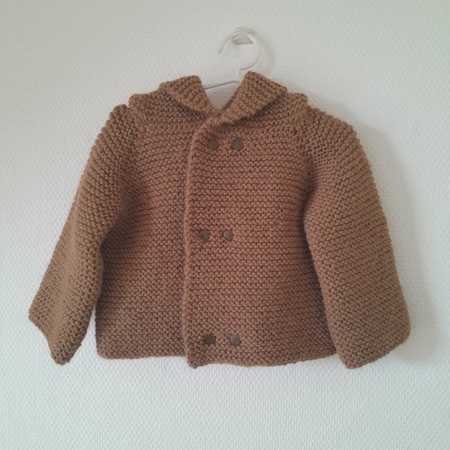 Veste bébé 12 mois , laine 30% alpaga 70% crylique,tricoté à la main